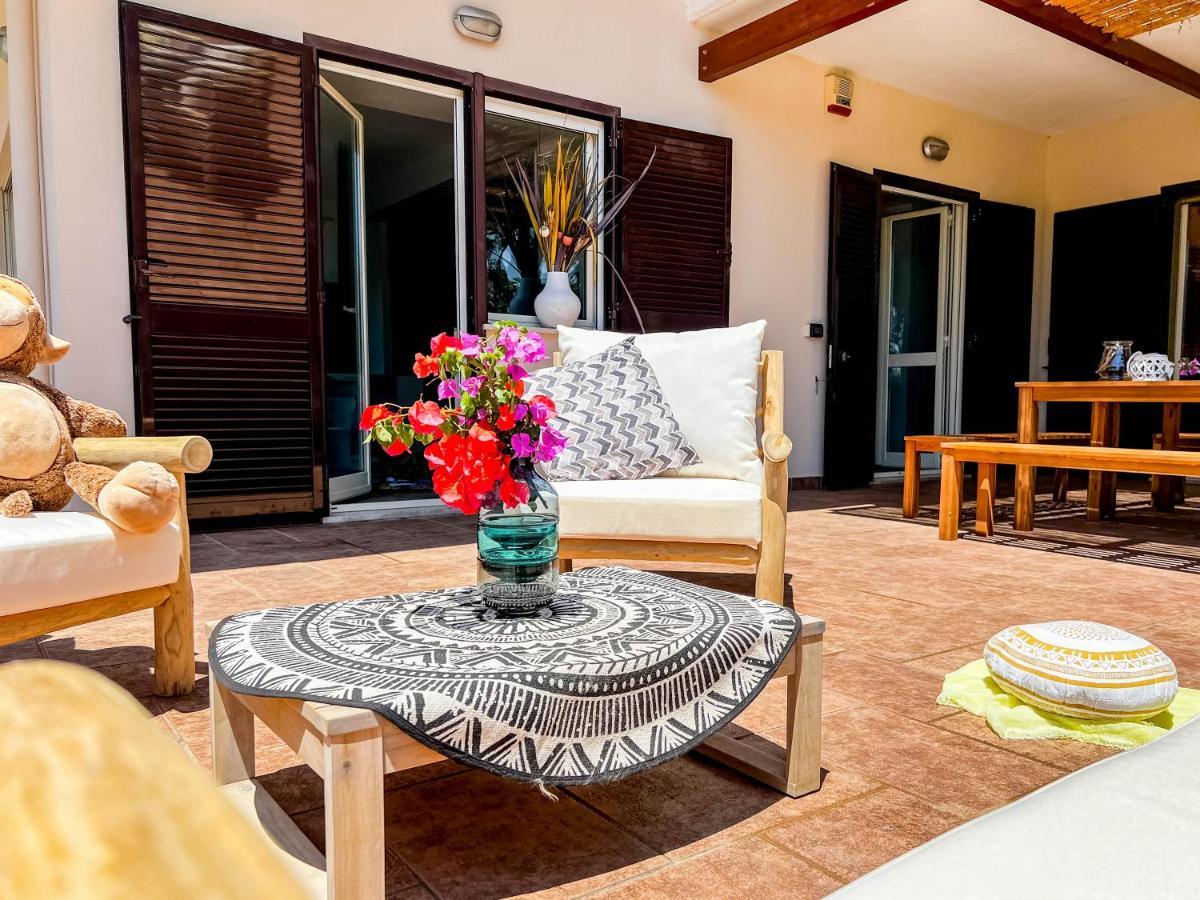 Livingapple Apartamento Scauri  Exterior foto