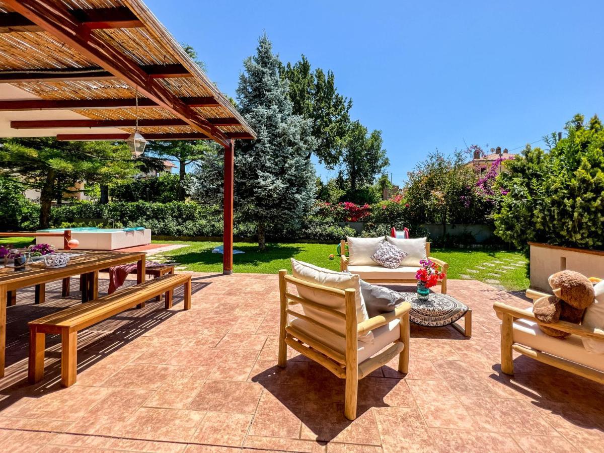Livingapple Apartamento Scauri  Exterior foto