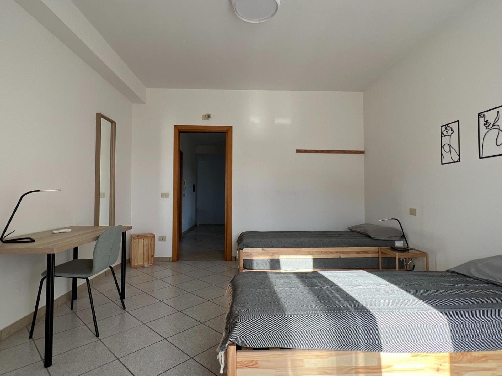 Livingapple Apartamento Scauri  Exterior foto