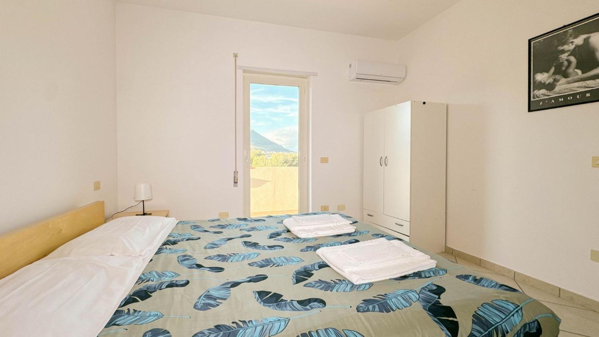 Livingapple Apartamento Scauri  Exterior foto